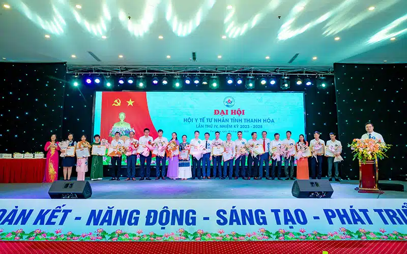 Bệnh Viện liên tục được vinh danh ở nhiều chương trình