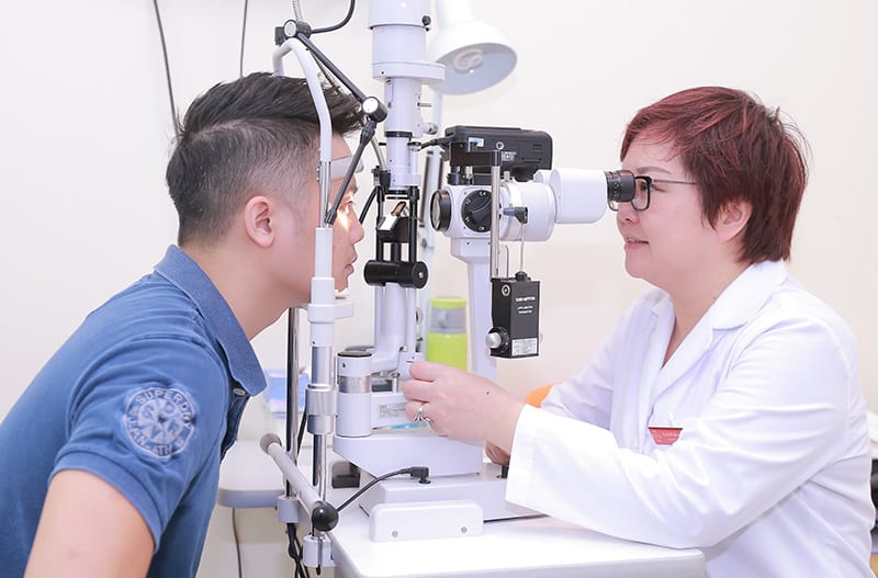 Tìm hiểu chi phí khám đau mắt đỏ tại bệnh viện Bình Tâm